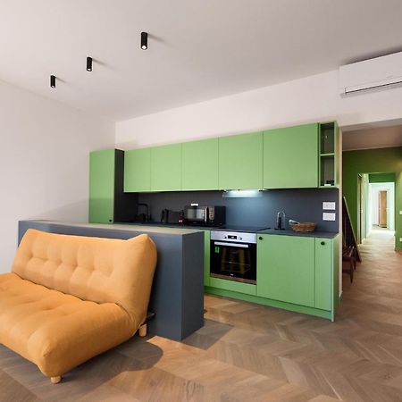 Flats4Rent Carla'S Apartments Верона Экстерьер фото